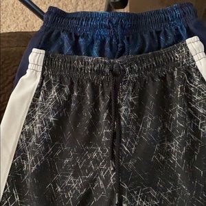 4/$25🌟🌟Children’s Place Gym Shorts